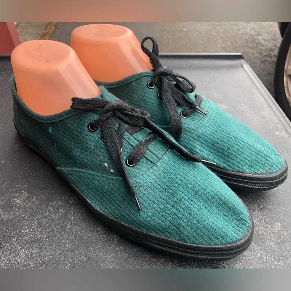 Trend Basics Womens Green Tennis Shoes Boat Classic Tennis Shoes Size 8.5